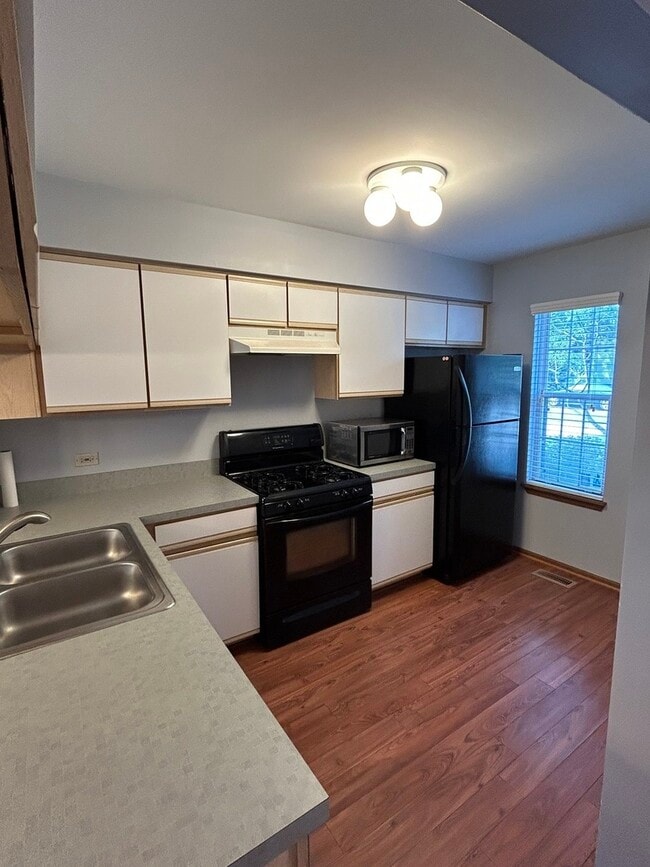Building Photo - 1608 Pebble Beach Cir
