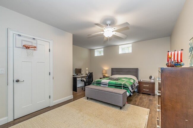 Building Photo - 9 Washington Ave