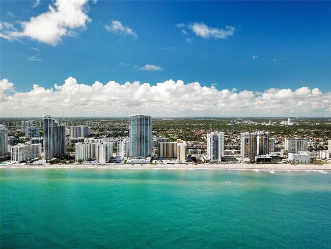 Building Photo - 2501 S Ocean Dr