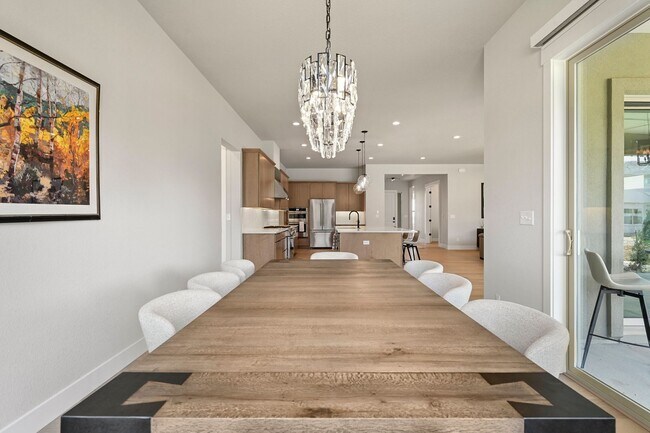 Building Photo - Stunning & Luxurious Brand-New Build in Ki...
