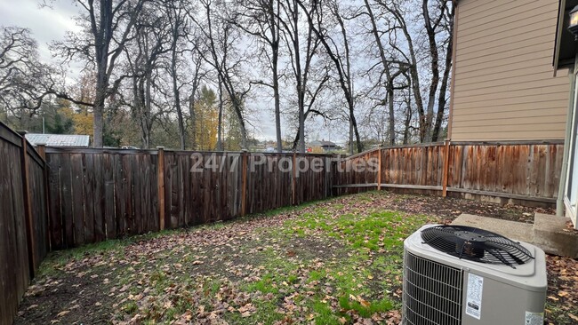 Building Photo - *$900 off!* 2BD I 2BA Home - Bear Creek in...