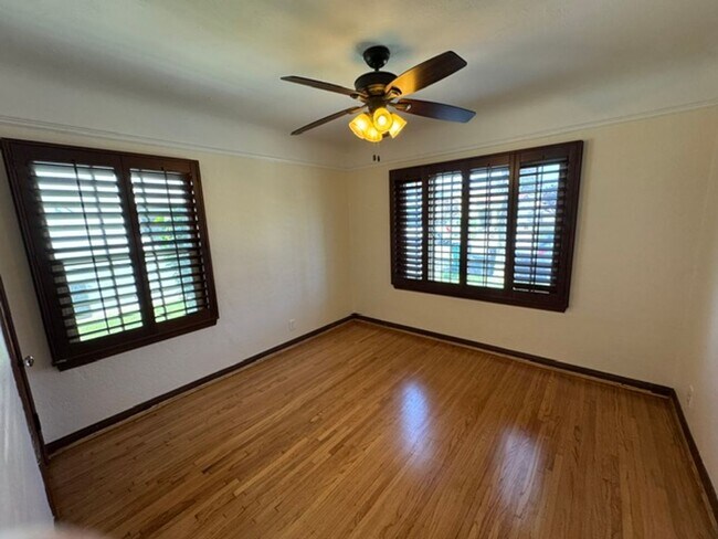 Building Photo - 2501 Eucalyptus Ave