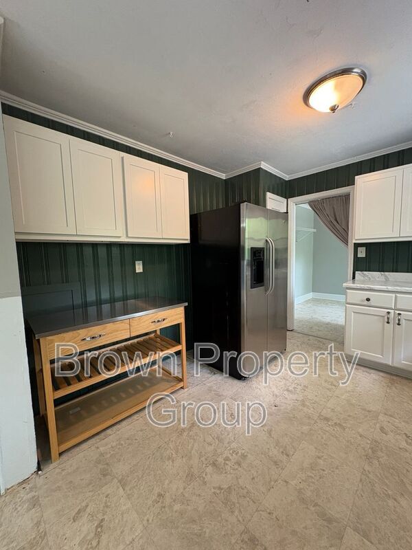 Building Photo - 1702 Spruce St