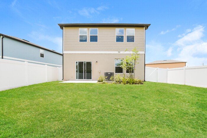 Building Photo - 2721 Island Pond Dr