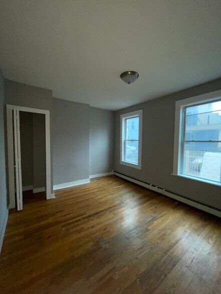 Building Photo - 179 Armstrong Ave