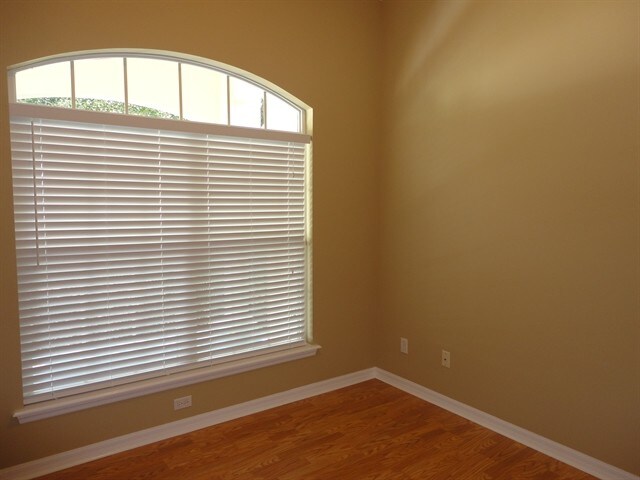 Building Photo - 12816 Valley Ridge Road