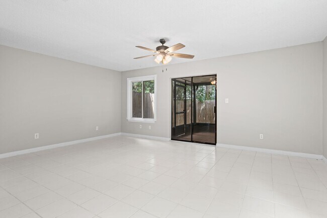 Building Photo - 3506 Parkwood Ave
