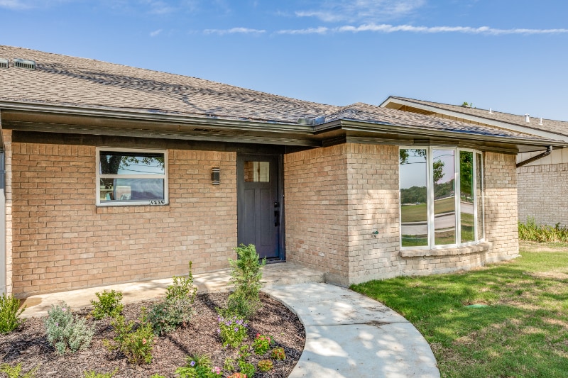 Building Photo - 1233 Mill Valley Dr