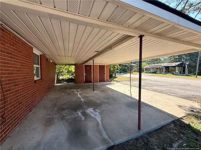 Building Photo - 822 Ridge Rd