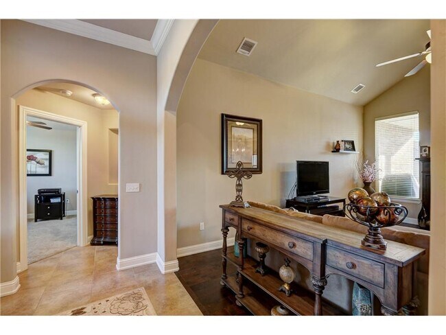 Building Photo - 4 Bedrooms/3Car/Storm Shelter-In Edmond Schools-Community Pool