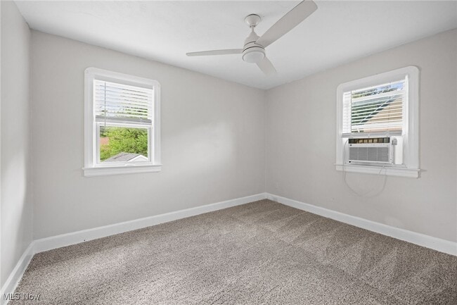 Building Photo - 1047 Hillstone Rd