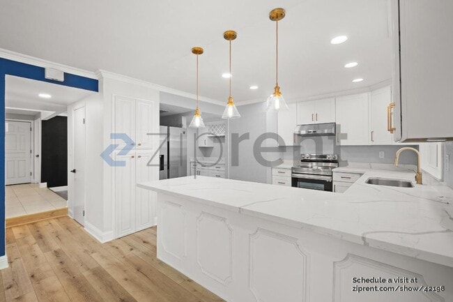 Building Photo - 4574 Ellen Way