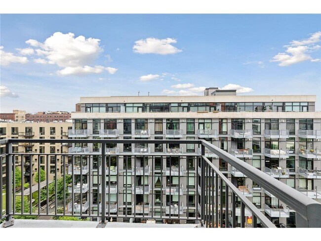 Building Photo - 730 N 4th St