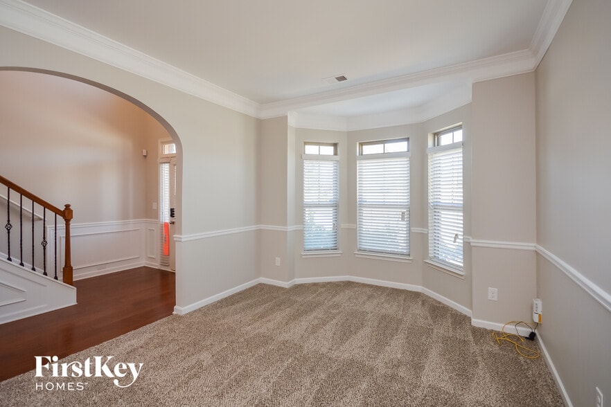 Building Photo - 1707 Carolina Pl SE