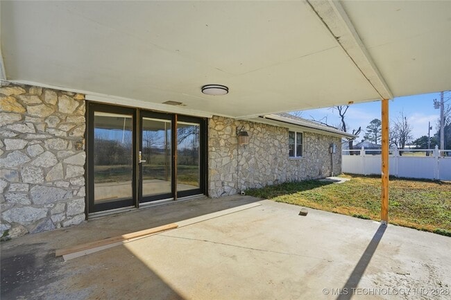 Building Photo - 7450 N 117th E Ave