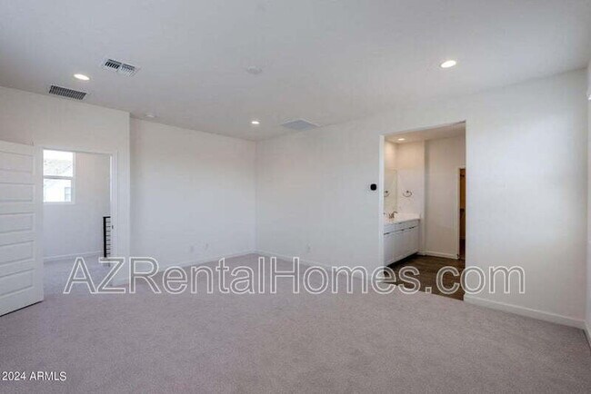 Building Photo - 34940 N Augite Way