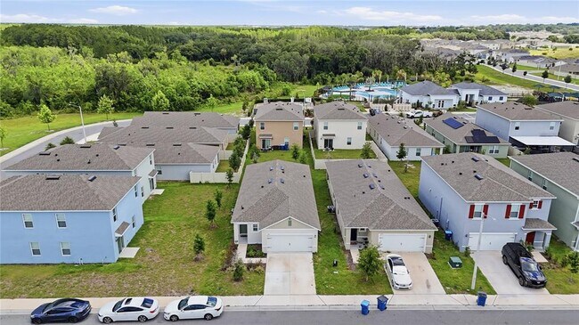 Building Photo - 2735 Numa Fls Ave