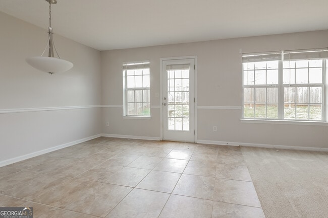 Building Photo - 408 Parkside Way