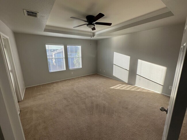 Building Photo - Beautiful Home in Stone Oak!