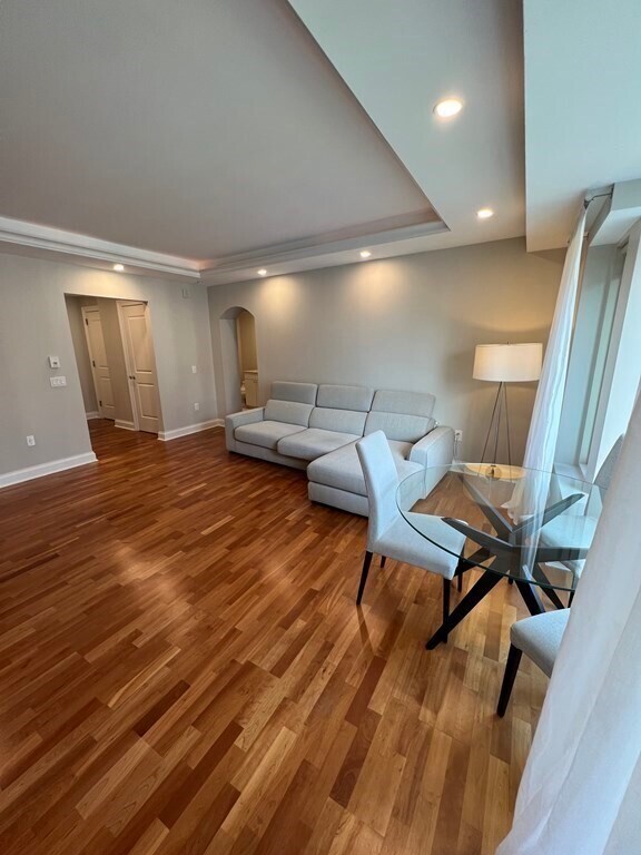 Building Photo - 100 Belvidere St