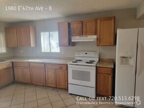 Building Photo - Spacious 4 bed 2 Bath for immediate move i...