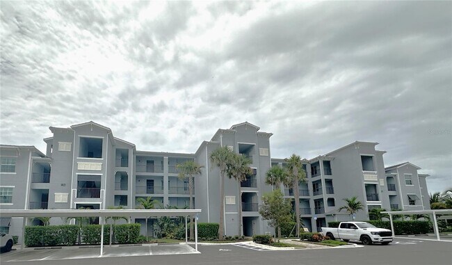 Building Photo - 14121 Heritage Landing Blvd