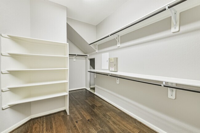 Building Photo - 19527 Juniper Breeze Ln