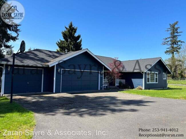 Building Photo - 3 br, 2.5 bath House - 1350 South 250th St...