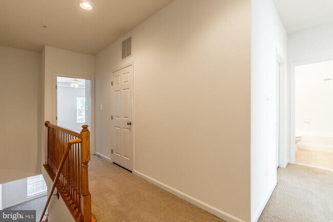 Building Photo - 2376 Merseyside Dr