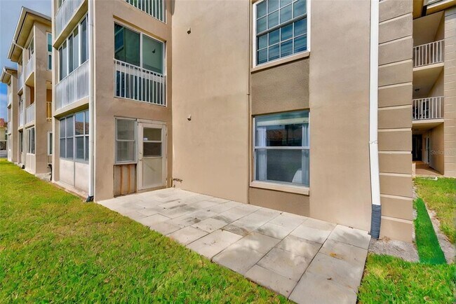 Building Photo - 10215 Regal Dr