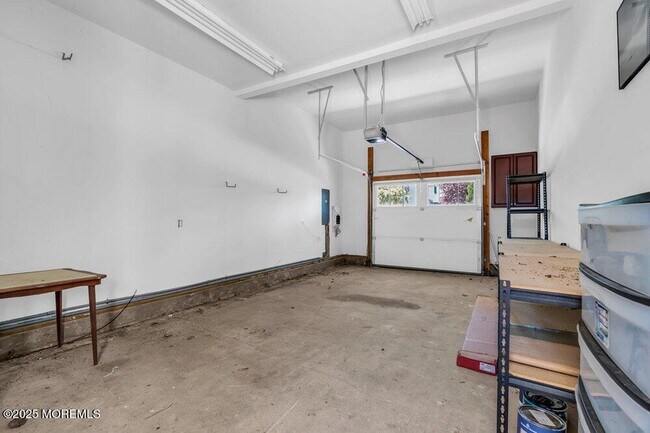 Building Photo - 85 Main Bayway