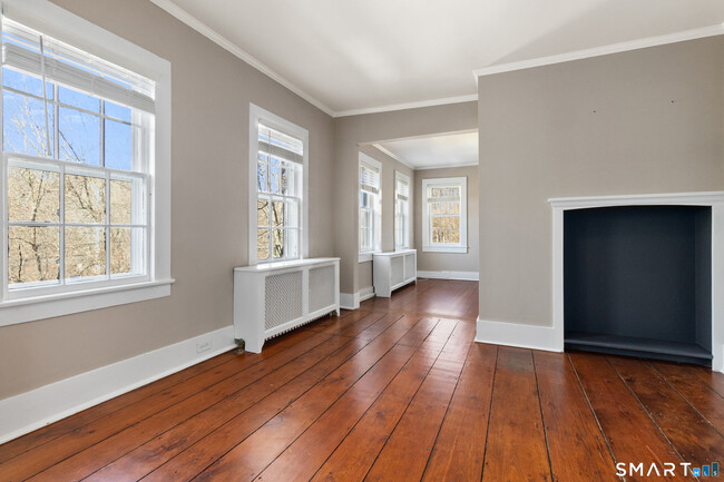 Building Photo - 145 Lyons Plain Rd