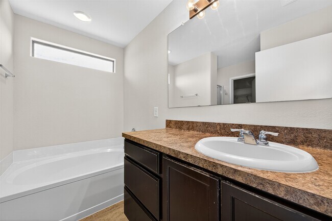Building Photo - 21303 Beacon Springs Lane