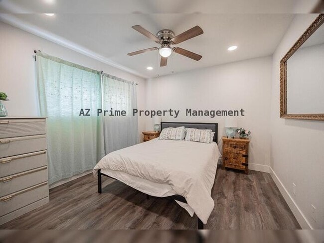 Building Photo - 3031 S Rural Rd