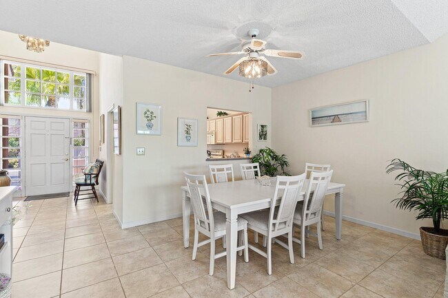 Building Photo - 2584 Muirfield Ct