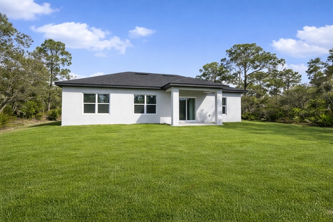 Building Photo - SPACIOUS 4 BEDROOM- 2 BATHROOM RETREAT IN BEAUTIFUL LAKE PLACID