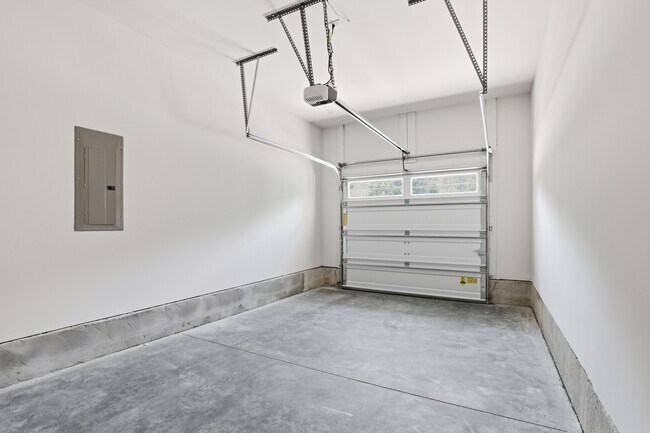 Building Photo - 3306 Campbell Dr