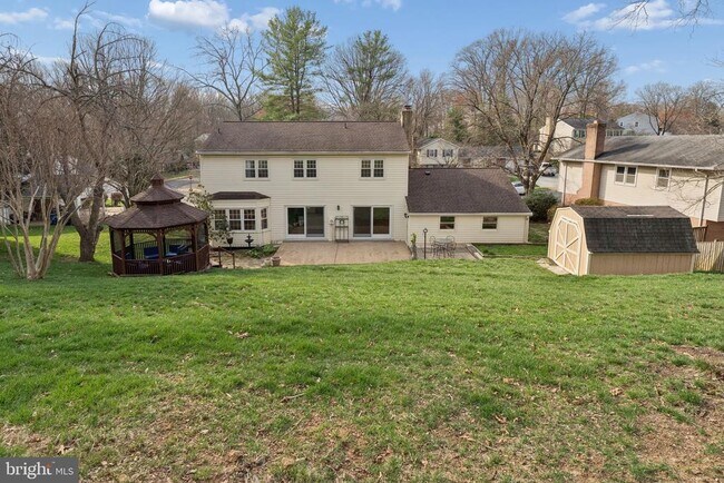 Building Photo - 2302 Tanglevale Dr