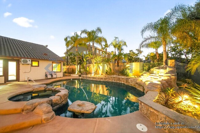 Building Photo - 1485 Clearview Cir