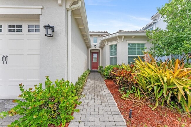 Building Photo - 5934 Buttonbush Dr