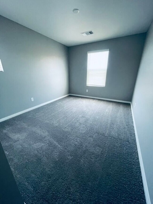 Building Photo - 3642 Portici Ln