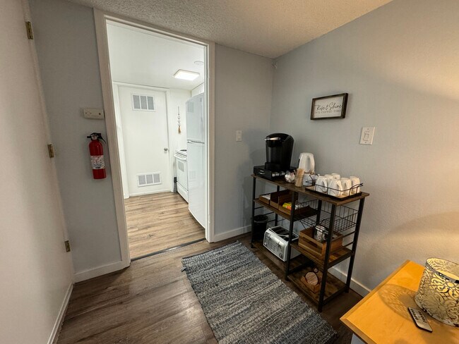 Building Photo - 7650 Conifer Dr