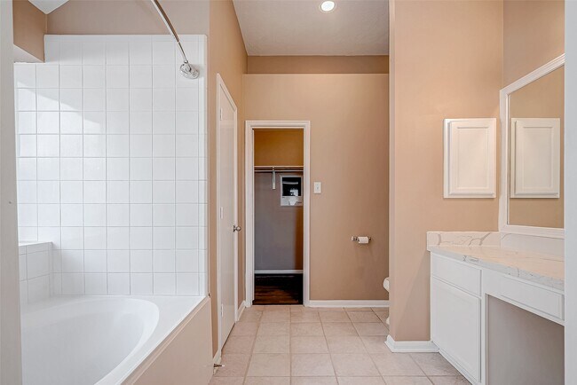 Building Photo - 11514 Arroyo Creek Ln