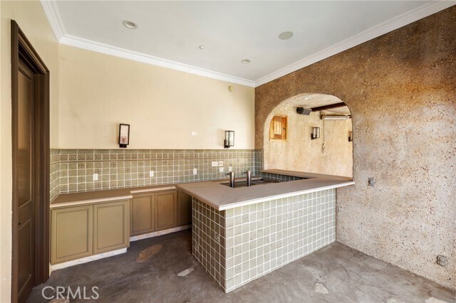 Building Photo - 1316 Beverly Grove Pl