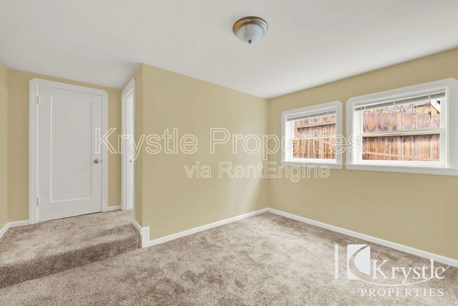 Primary Photo - 1029 Sutter St
