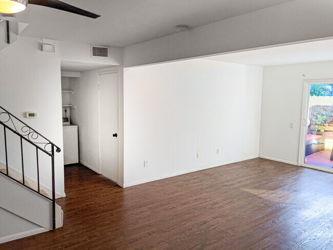 Spacious Living Room - 7823 Tommy Dr