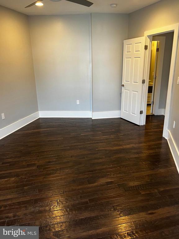 Building Photo - 1220 19th St NE