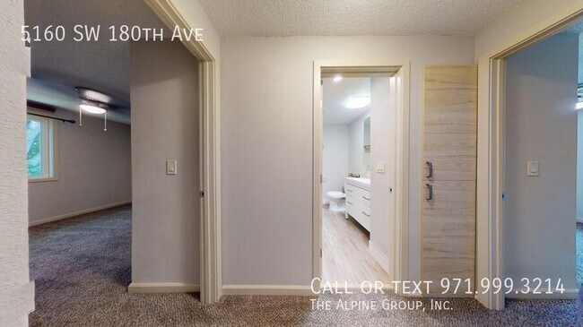 Building Photo - 5160 SW 180th Ave