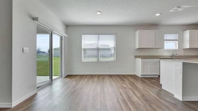Building Photo - 3598 RODEN Rd