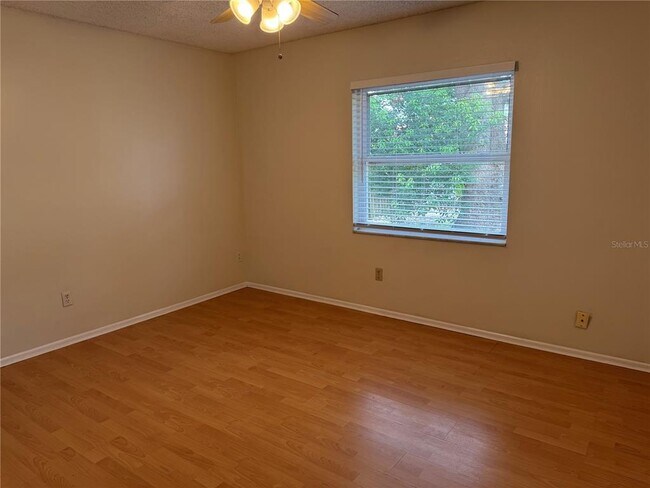 Building Photo - 4010 Woodsong Dr